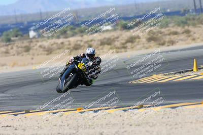 media/Oct-20-2024-CVMA (Sun) [[d4a3dff211]]/Race 3-Amateur Supersport Middleweight/